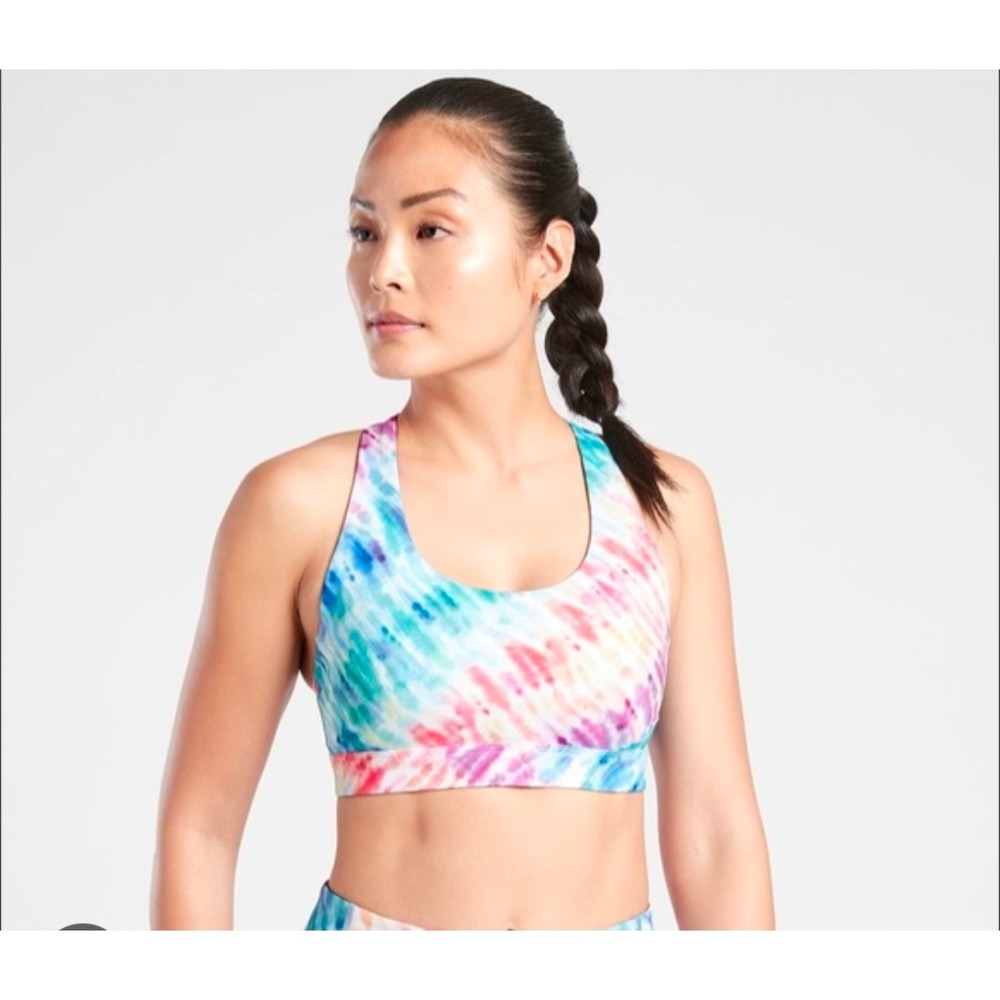 Athleta Womens Tie Dye Racerback Sports Bra Medium Blue Pink‎ Purple RN 54023